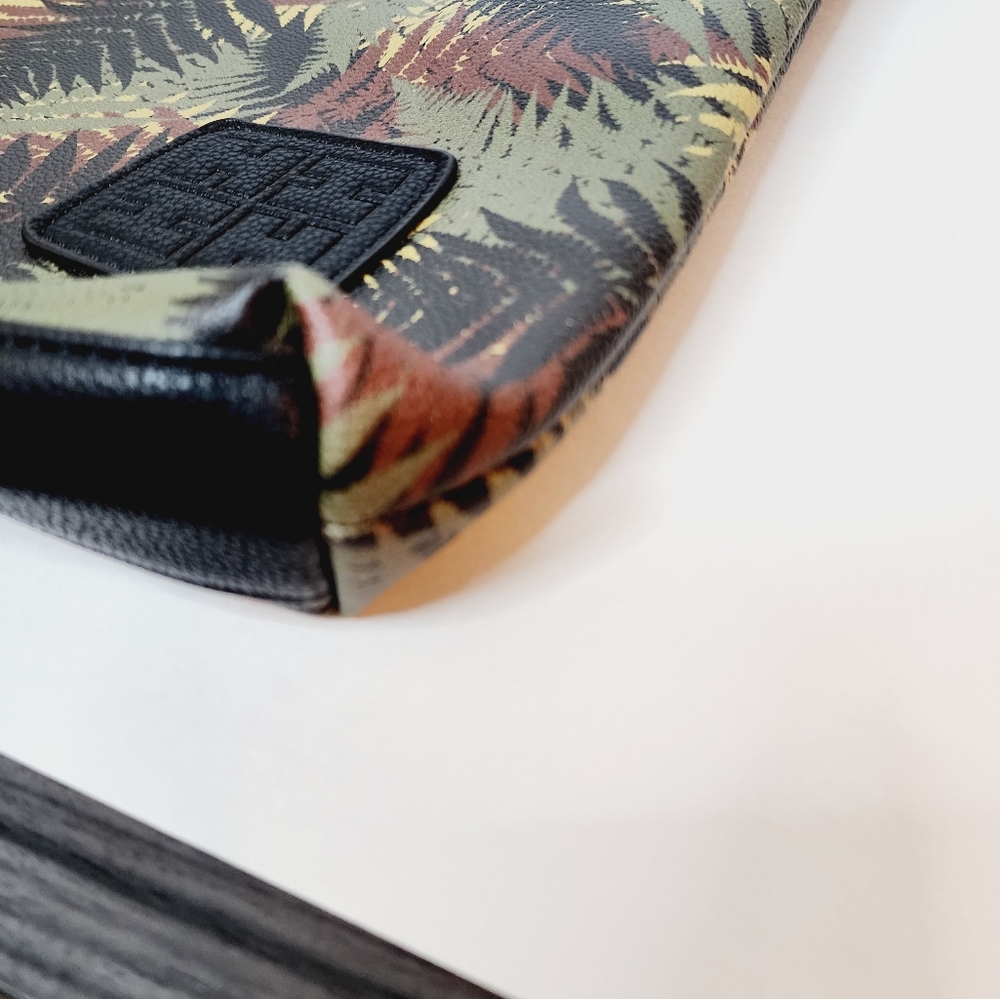 Hawaii's Finest Crossbody Fern Leaf HIFI Green Brown - Picture 7 of 11